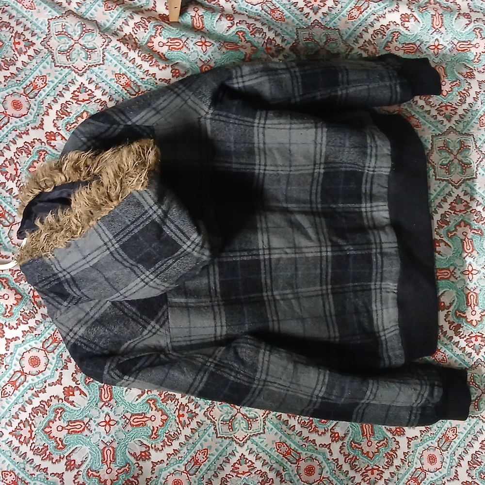 Anchorblue Plaid Polyester Quilted Jacket, Size XL - Picture 11 of 11